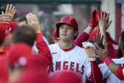 大谷翔平がリアル二刀流で４勝目！自らのバットで失点を取り返す大活躍！（海外の反応）