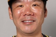 カープ、阪神退団の藤井彰人バッテリーコーチにオファーか
