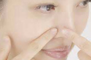小鼻の毛穴ケア！