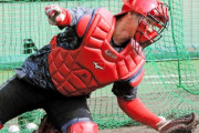カープ坂倉「やっぱり捕手で出たい」巨人炭谷から投手との意思疎通の重要性学ぶ