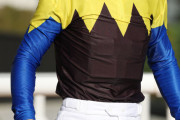 【競馬】「何かの訴え？」　騎乗停止になった岩田康誠騎手のジョッキーパンツを複数騎手が着用