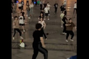 中国のおばちゃんが「広場で踊る時に流れる曲」に変化が！！ ゆったりとした曲だったのが最近ではK-POPにｗｗｗｗ