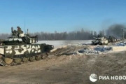 【朗報】ロシア軍一部部隊がウクライナ国境近くから撤退開始！！