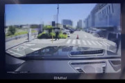 「車に乗っていたら、高齢男性が乗った自転車に突っ込まれました。動画で晒します」⇒アニメアイコンから批判殺到
