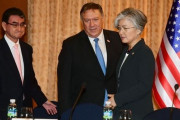 米国「韓国と日本に停戦協定を提案」…明日タイで仲裁＝韓国の反応