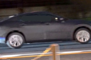 新型クラウンの開発車両スクープ！意匠登録の見た目とは少し違う？