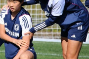 日本女子代表FW浜野まいか、練習中に途中離脱…大会前に痛めた左腕を押さえる