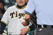【阪神】岡田監督「その前に桐敷のこと聞けよ。なぁ」→結局聞かれずインタビュー終了
