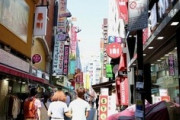 韓国「日本が韓国民に日本不買をさせた所為で外国人投資家に韓国不買されている。日本は責任を取るべき」