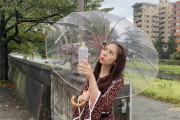 【水泥棒】新内、雨水貯めようとしててワロタwww