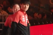 【動画】日本の張本智和、抗議の仁王立ち　中国大会の選手紹介で差別的な無視　公益財団法人日本卓球協会「・・・」