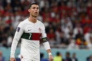 【ポルトガル代表】失意のロナウド、2022W杯のワーストイレブンに選ばれる…