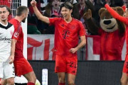 ここまで来るとタダの駄々っ子だな　〜　【サッカー】「差別を受けた」移籍初ゴールの伊藤より韓国代表キム・ミンジェが“低採点”。ドイツの評価に韓メディアが不満露わ