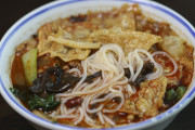臭い！でも美味い！　“タニシ”でスープをとった「タニシ麺」が中国で流行中