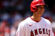 大谷翔平が本拠地で今季初の第5号ホームラン！←「翔平とトラウトの連続弾だと？！」（海外の反応）