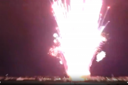 【悲報】「7000発の花火」を一度に上げてしまった花火大会、ド派手過ぎるｗｗｗｗ
