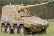 ドイツKMW社が開発した輪装自走榴弾砲RCH-155、大口径砲を装輪車両に搭載！