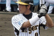 庄田隆弘 打率.286 (63-18)1HR 5打点 ←この選手の思い出