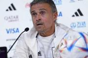 スペイン代表、エンリケ監督が2位狙い説を否定「そんな甘い計算をしている余裕はない」
