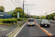 【動画】バイクが直進してるのに無理矢理右折する車