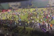 プロサッカー・強豪チームの試合前 サポーター乱闘で３人死亡　ホンジュラス