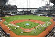 日本ハムの新球場「エスコンフィールド」がほぼ完成、マスコミに公開 |  サウナもできるよ  |  絶対赤字になる