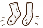 単身赴任中なんだが、明日履いていく靴下がもうねぇじゃねーかよ…