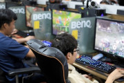 【悲報】ゲーム依存症の末路が悲惨だと話題に「ゲームで世界2位になったのに、現実ではまともに仕事ができない…今は29歳で生活保護…」
