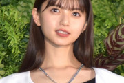 【乃木坂46】齋藤飛鳥、ティファニー新作2億円のダイヤを着用！！！