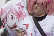 海外「日本に行っても同じことが言えると思う？ アニメに年齢は関係ないよ！！」32歳のアニメオタク外国人が持つとある悩み
