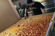 【朗報】アメリカのピザ、やっぱり美味そうｗｗｗｗｗｗｗｗｗｗ