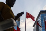 破産なんて許さないアル！　〜　中国で個人向けローンの債務不履行が過去最高に　低所得者は借金地獄　家計の不良債権残高は53兆円