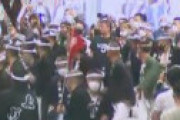 【画像】「岸和田だんじり祭」始まる　沿道に観客、完全ノーマスク密集で叫びまくる衝撃の光景