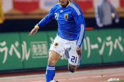 【悲報】昔のサッカー日本代表「サイドから基地外のごとくボール入れまくれ！まぐれでゴールに入れ！」