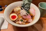 【画像】深夜だけど昨日食ってきたラーメンの写真貼ってええか？