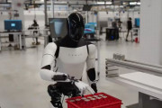 テスラ、人型ロボット量産へ…イーロン・マスク「中国勢以外にライバルはいない」！