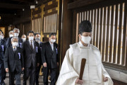 【韓国の反応】今年も靖国参拝に乗り出した日本議員達