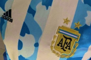 ◆悲報◆アルゼンチン代表の新ユニフォーム"迷彩柄"が「スキャンダル」なほど不評