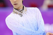 羽生結弦、デニス…気品あふれる「王子様系衣装」を大解剖！