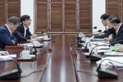 【韓国】文大統領「ＭＥＲＳやＳＡＲＳとは比較にならない非常経済時局」「前例のないことをしなければいけない状況」