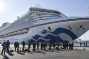 【新型肺炎】クルーズ船の米国人乗客、当初は米国側が「船内に」とどめるよう日本に要請