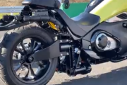 海外「これはバイクを更に安全にさせる」日本のバイクメーカー、ホンダが開発する自立バイクの最新版を見た海外の反応