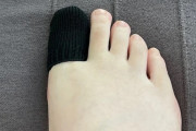 外国人「日本企業が親指用の靴下を開発！それには理由があった」