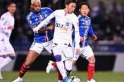 横浜FM、A・ロペス同点弾で追い付くも広島と1-1ドローで開幕連勝ストップ…後半DF永戸勝也が退場で10人に　J1第3節金曜（関連まとめ）