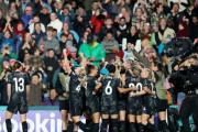 【サッカー】女子W杯開幕で開催国熱狂!NZ“歴史的白星発進”男子含めサッカー史上最多4万2137人が来場