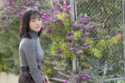 【日向坂46】正源司陽子、超ミニスカ制服＆ニット姿の大胆メイキング動画が公開