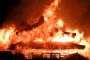 【悲報】首里城炎上 防犯センサーが何か動くものを感知していた・・・