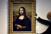 【画像】フェミ「モナリザとかミロのヴィーナスは女性蔑視の象徴！爆破して燃やせ!破壊しろ！」