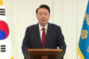 韓国当局､ユン大統領の拘束令状を執行 現職の身柄拘束は史上初めて