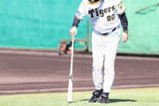 阪神・岡田監督さすがの“眼力”　伸びすぎ見抜いた外野の芝刈り指令「長いわ。歩くのも疲れる」
